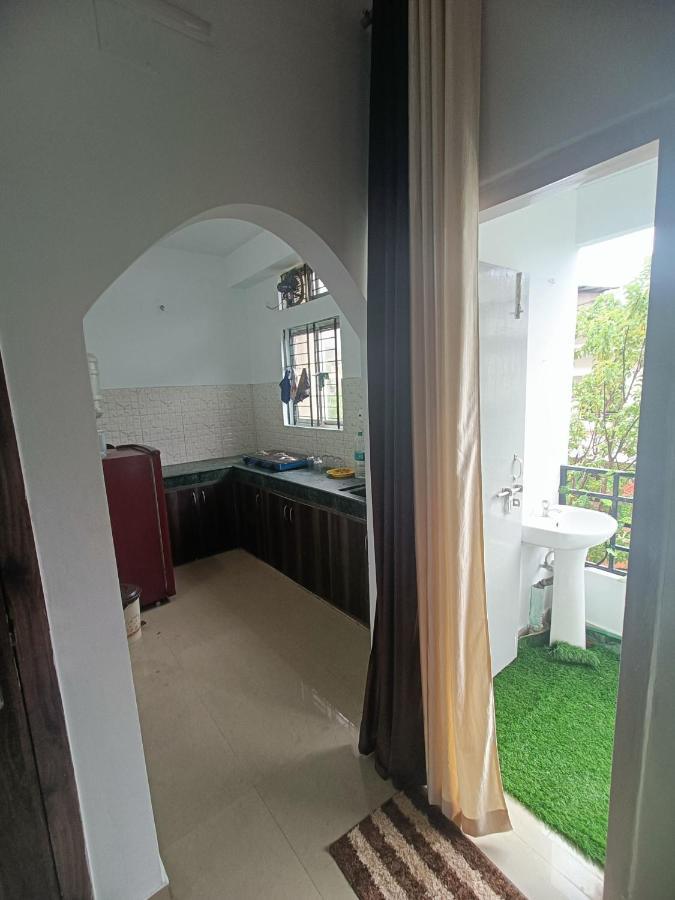 Panah . Apartment Гувахати Екстериор снимка